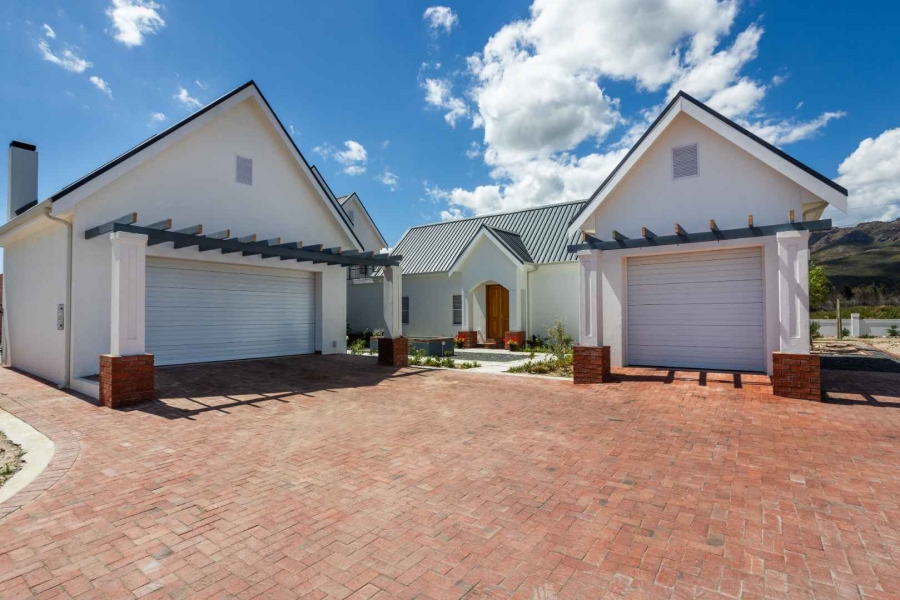 5 Bedroom Property for Sale in Val De Vie Estate Western Cape
